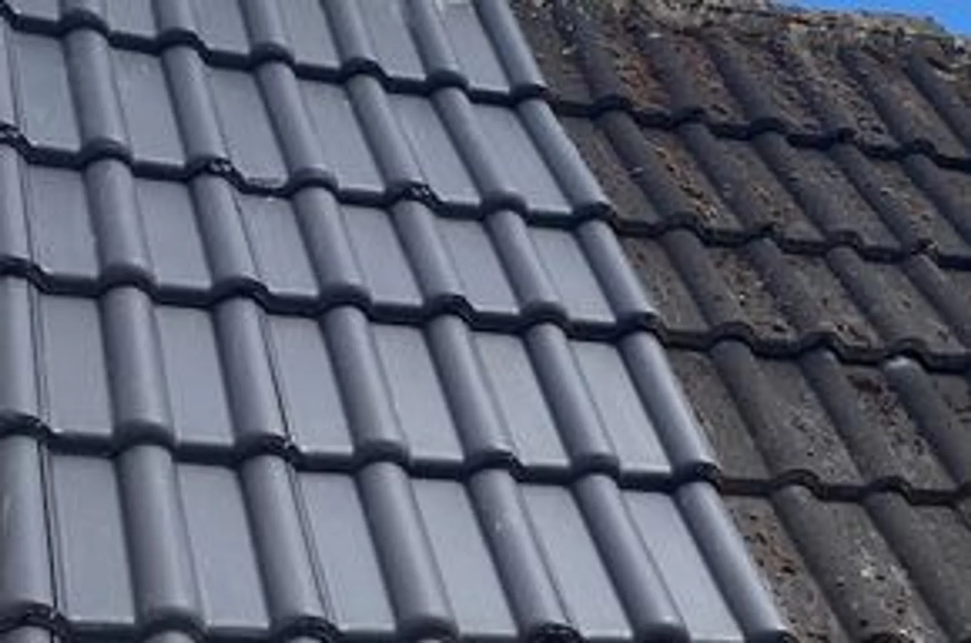 Fertig gedecktes Steildach durch Schumann Bau